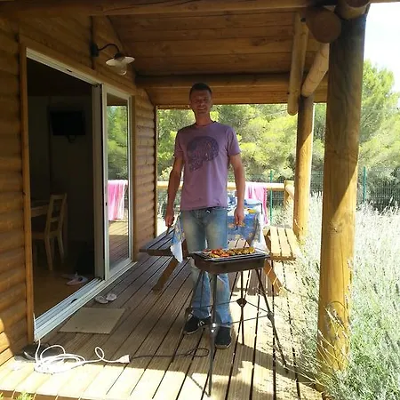 Parc Residentiel Les Hauts De Baldy 아그