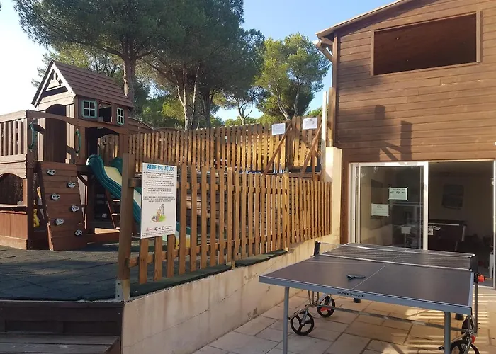 Parc Residentiel Les Hauts De Baldy 2*