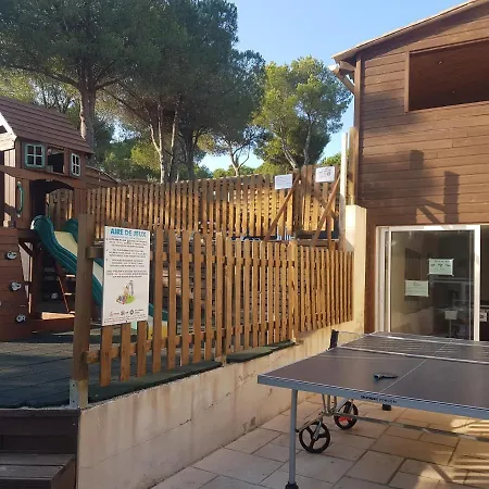 Parc Residentiel Les Hauts De Baldy 2*