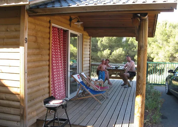 Parc Residentiel Les Hauts De Baldy 2*