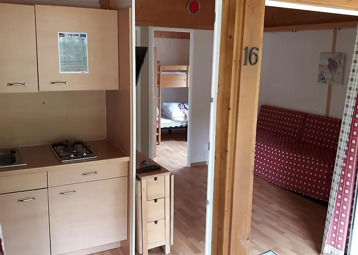 赫特鲍尔迪公园公寓酒店 2*